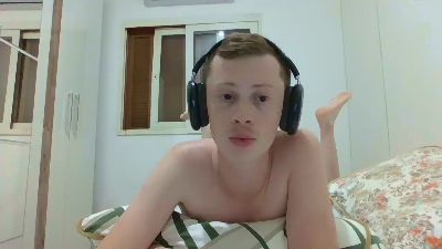 babe_dan live from Brazil