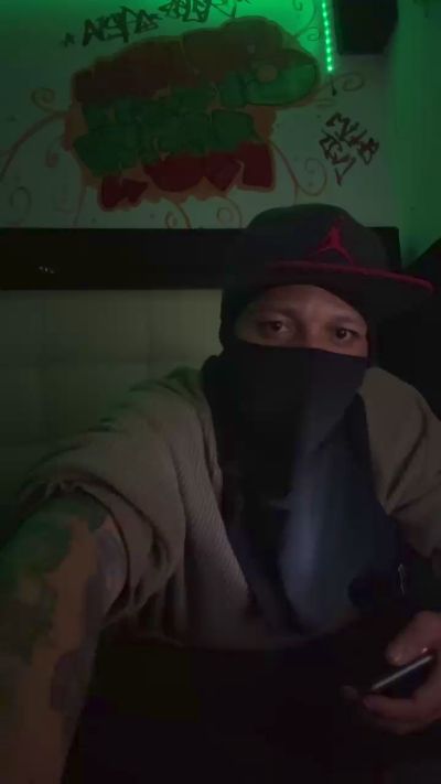 badboyz21 live from Kuwait