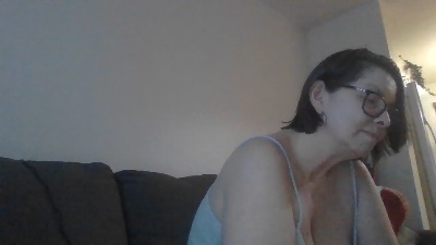 beauty65 live from Canada