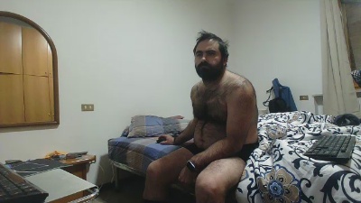 bleakw85 live from Italy