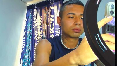 bryan1839 live from Colombia