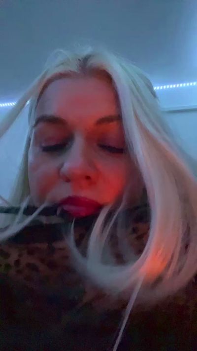 cagna25 live from Italy