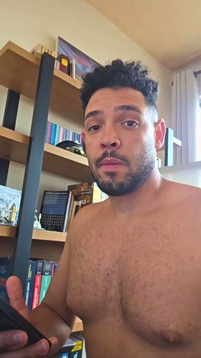 callmeryderx live from Brazil