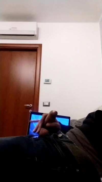 cinghio7 live from Italy