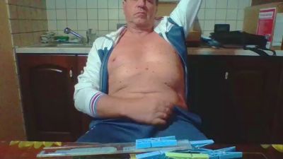 d_any_71 live from Italy