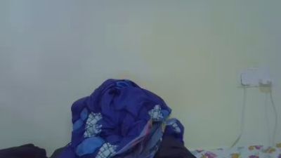 danna_miki live from Kenya