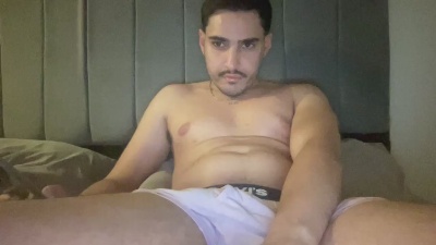 dannyhot23 live from Chile