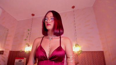 daphne_courtis live from France