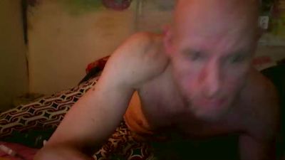 darkcore81 live from Netherlands