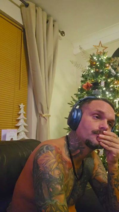 dynodean1 live from United Kingdom