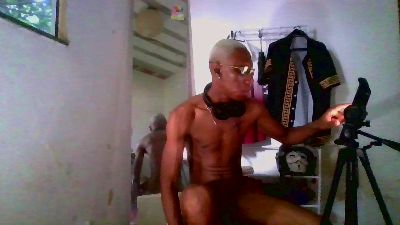 enzo_bllazi live from Brazil