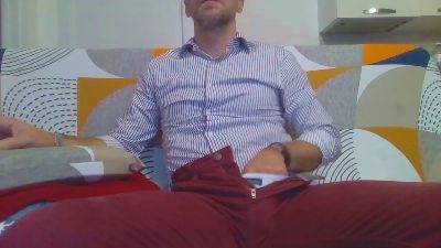 eros1981hot1 live from Italy