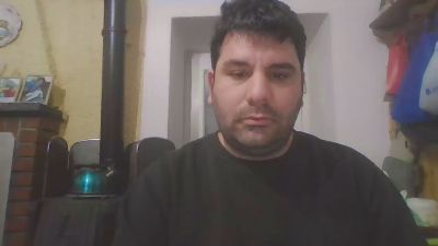 ezio87 live from Italy