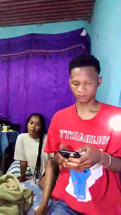 fatou18 live from Madagascar