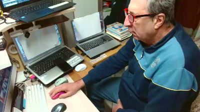 firenze73 live from Italy