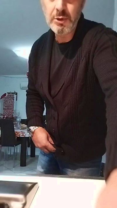 franco__747 live from Italy