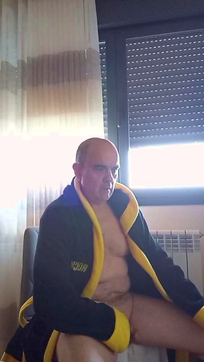 geli41 live from Spain