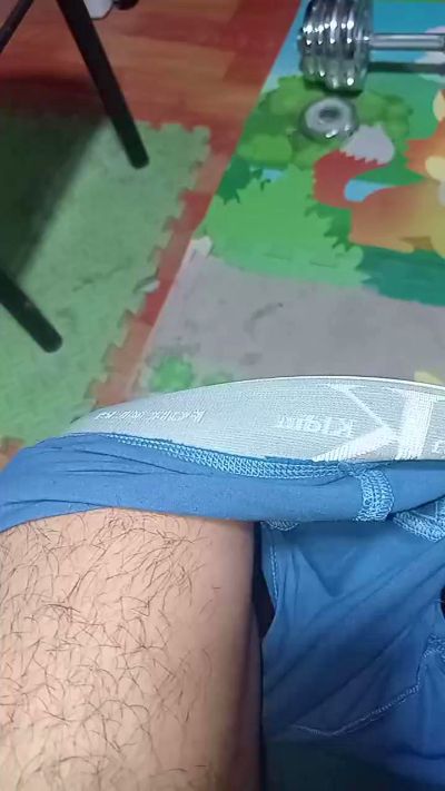 gigololeon25hot live from Peru