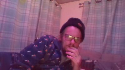 glennkirt live from United Kingdom