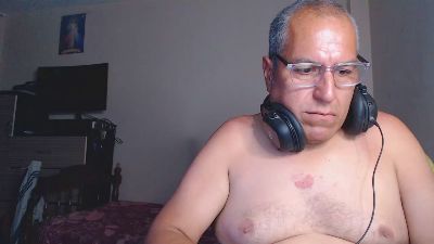 gorditobell31 live from Peru