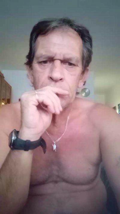 gspinoyeyahooe1 live from Spain