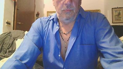 gyordy1 live from Italy