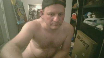 handsomeguy2205 live from United States