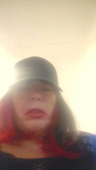 heretopleasexxx live from United Kingdom