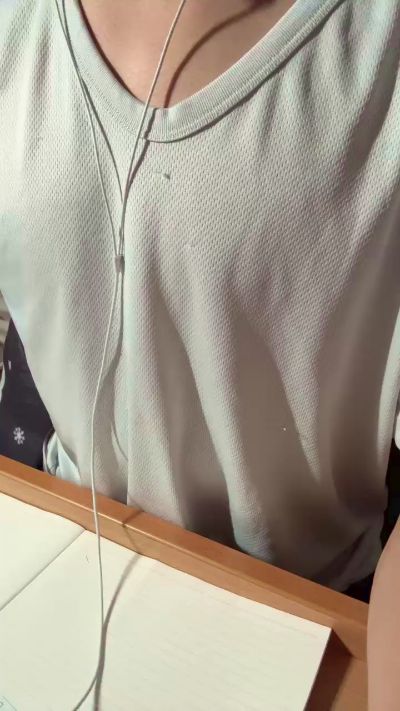 hoshinoakua live from Taiwan