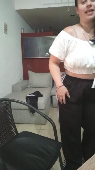 hotcurvi1 live from Argentina