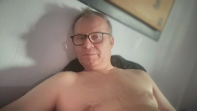 hunk722 live from United States