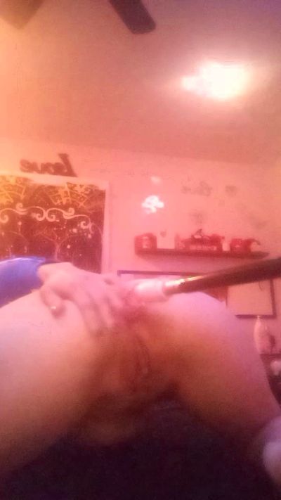 ittybitty_sexy live from United States