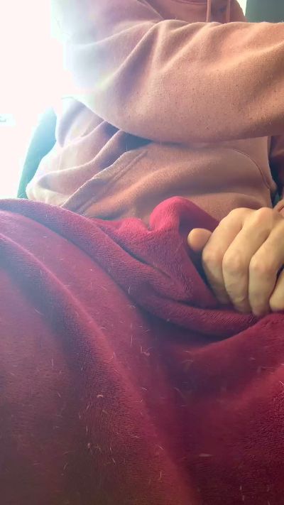 joaoAlmada live from Portugal