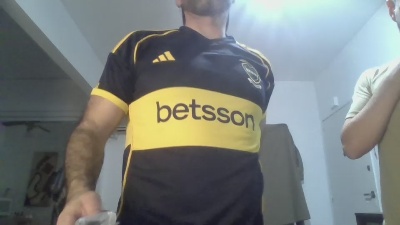 josebanan live from Argentina