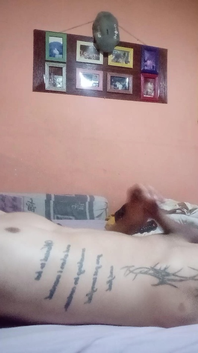 juanma209 live from Argentina