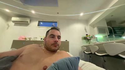 justeqqun live from France