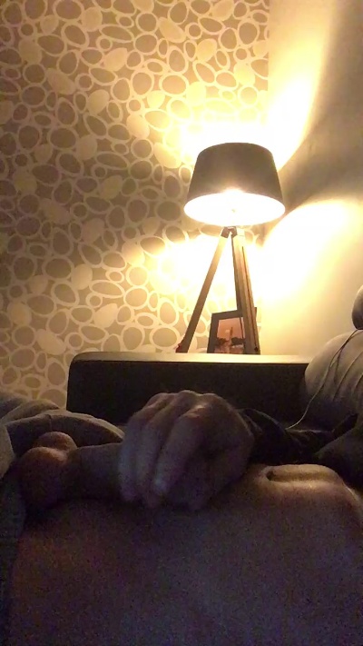 kris69005 live from France