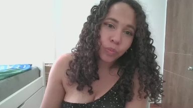 latina_hot84 live from United States