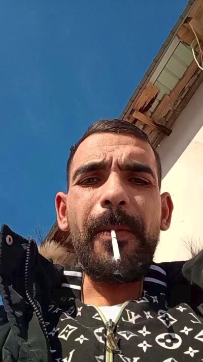 laur_geo1 live from Romania