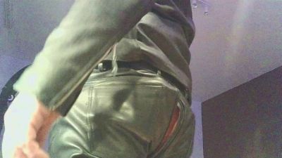 leatherdude live from Germany