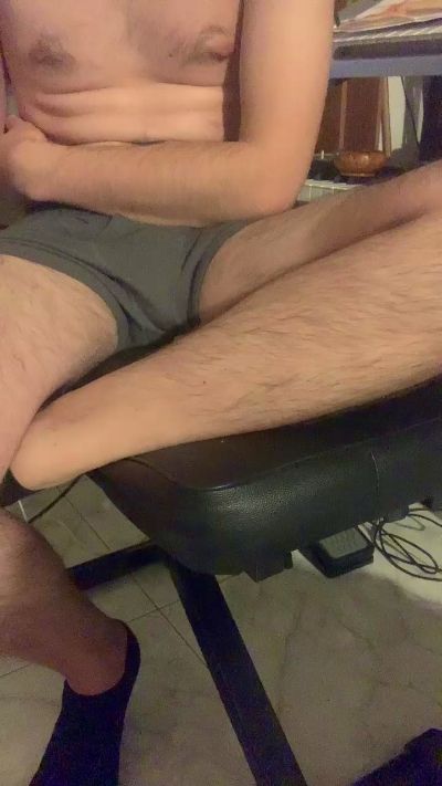 lele0020 live from Italy