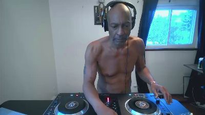 longcock4uu live from United States