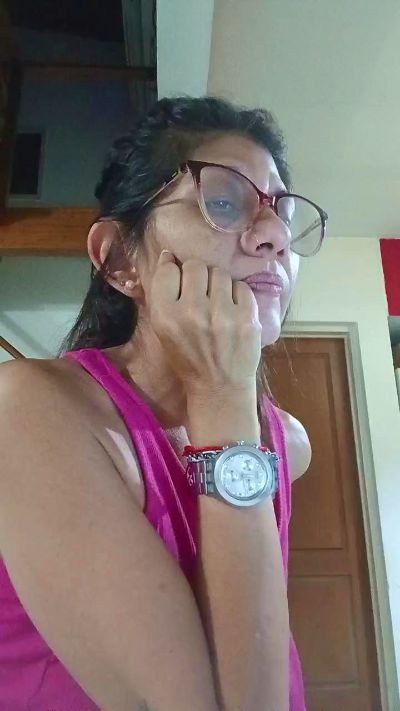 loniegotodo live from Argentina