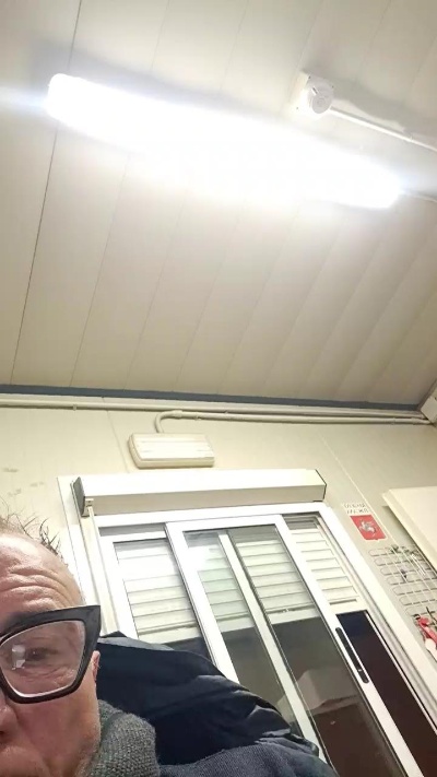 lore213 live from Italy