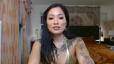 lovelyxmacii live from United States