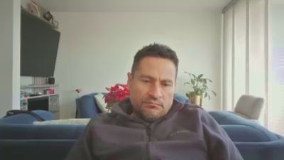 maobar7 live from Colombia