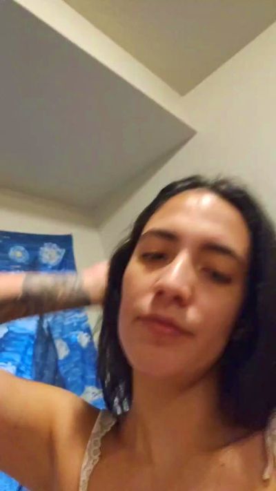 megan224 live from United States