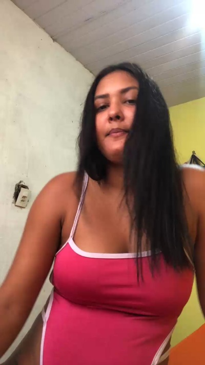 mellya4 live from Brazil