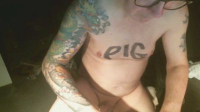 messmeupuk live from United Kingdom