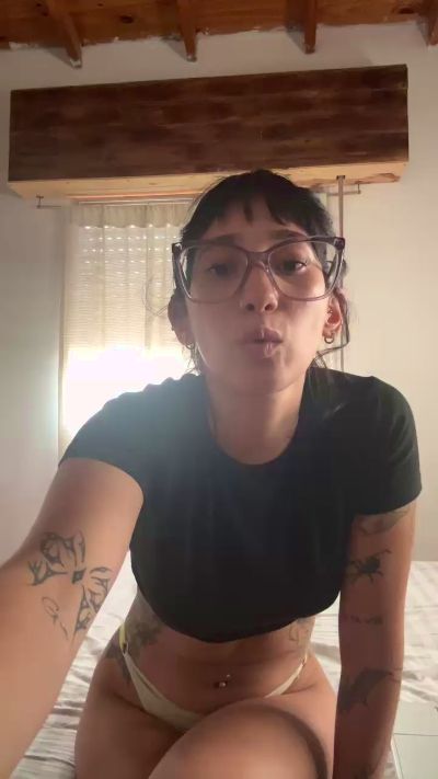 mica88xxx live from Argentina